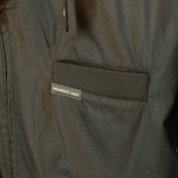 VINTAGE Members Only Bomber Jacket - Picture 3 of 4